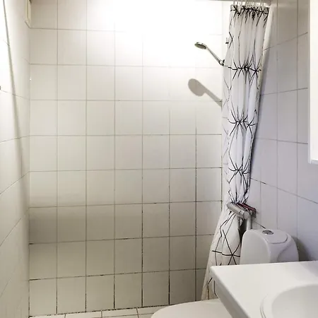 4 Person In * Store Fuglede