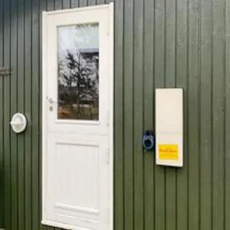 4 Person In Store Fuglede